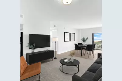 100  Kings Point, Unit #1020, Sunny Isles Beach, FL 33160 - Photo 3