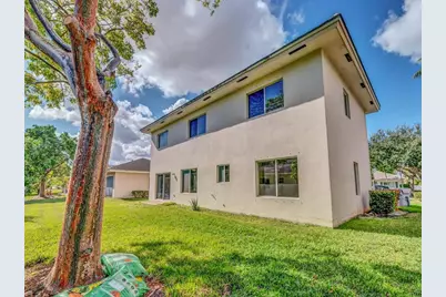 308 NW 17th Ter, Pompano Beach, FL 33069 - Photo 39