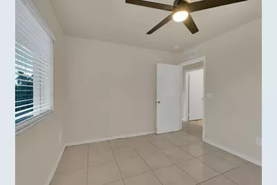 308 NW 17th Ter, Pompano Beach, FL 33069 - Photo 13