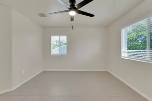 308 NW 17th Terrace, Pompano Beach, FL 33069 - Photo 5