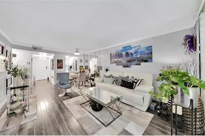 9281  Sunrise Lakes Blvd, Unit #212, Sunrise, FL 33322 - Photo 3