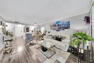 9281 Sunrise Lakes Blvd, Sunrise, FL 33322 - Photo 3