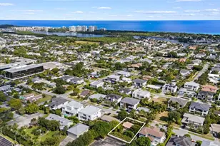 1001 NE 2nd Terrace, Boca Raton, FL 33432 - Photo 3