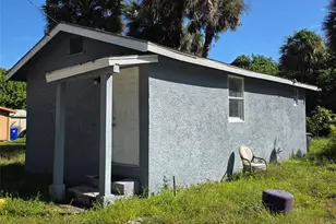 4550 35th Ave, Vero Beach, FL 32967 - Photo 1