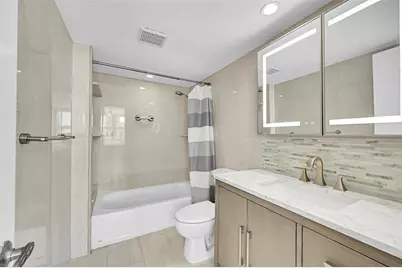 525 N Ocean Boulevard #919, Pompano Beach, FL 33062 - Photo 17