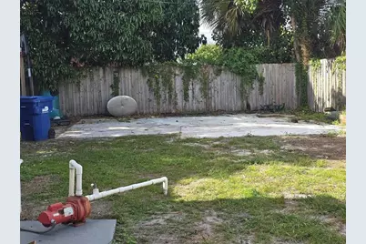 18422 NW 42nd Ct, Miami Gardens, FL 33055 - Photo 23