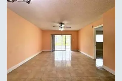 7300 NW 5th Ct, Unit #106, Margate, FL 33063 - Photo 5