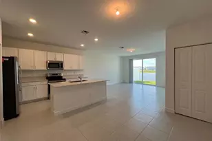 655 SE Lk Fls St, Port Saint Lucie, FL 34984 - Photo 3