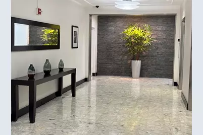 1200  West Ave, Unit #1130, Miami Beach, FL 33139 - Photo 13