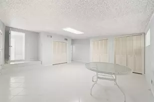 2612 Marion Dr, Fort Lauderdale, FL 33316 - Photo 25