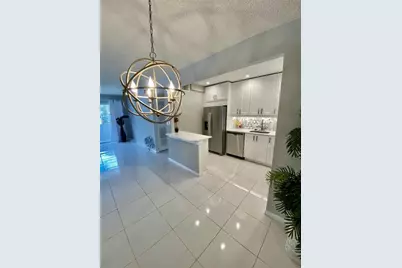 21  Jacaranda Dr, Unit #124, Plantation, FL 33324 - Photo 1