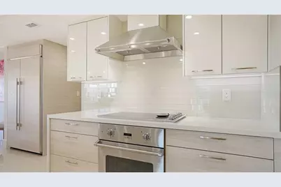 3750  Galt Ocean, Unit #606, Fort Lauderdale, FL 33308 - Photo 13