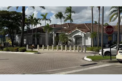 9625 NW 1st Ct, Unit #11-306, Pembroke Pines, FL 33024 - Photo 3