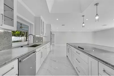 1190  Dolphin Road, Singer Island, FL 33404 - Photo 15