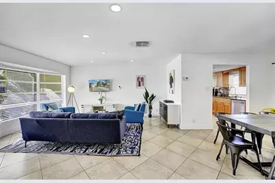 6481  Kimberly Blvd, North Lauderdale, FL 33068 - Photo 9