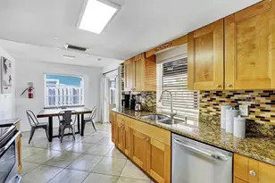 6481 Kimberly Blvd, North Lauderdale, FL 33068 - Photo 23