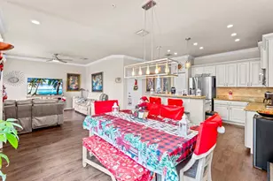 195 SW 7th St, Pompano Beach, FL 33060 - Photo 7