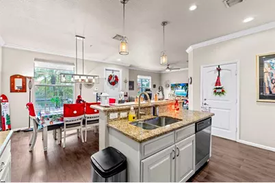 195 SW 7th St, Pompano Beach, FL 33060 - Photo 11