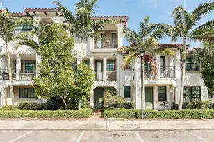 11303 SW 15th St, Pembroke Pines, FL 33025 - Photo 1