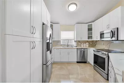 3070  Martello Dr, Margate, FL 33063 - Photo 9