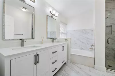 3070  Martello Dr, Margate, FL 33063 - Photo 13