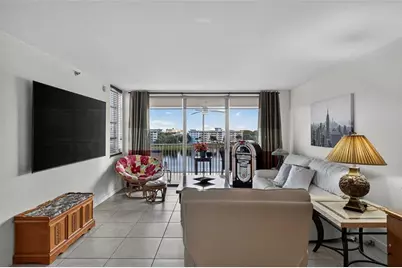 2900 N Course Dr, Unit #607, Pompano Beach, FL 33069 - Photo 23