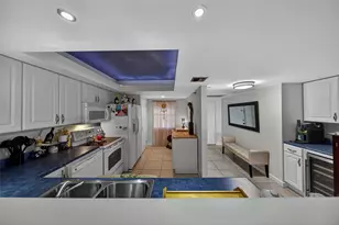 2900 N Course Dr, Pompano Beach, FL 33069 - Photo 17