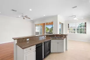 8098 NW 128th Ln, Parkland, FL 33076 - Photo 5