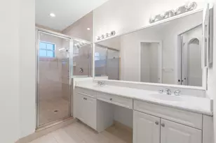 8098 NW 128th Ln, Parkland, FL 33076 - Photo 13