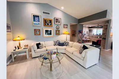 10851  Palm Lake Ave, Unit #201, Boynton Beach, FL 33437 - Photo 7