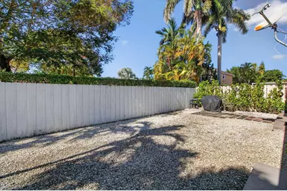 8134 SW 163rd Pl, Miami, FL 33193 - Photo 31