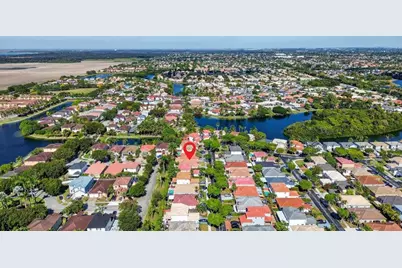 8134 SW 163rd Pl, Miami, FL 33193 - Photo 37