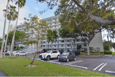 2238 N Cypress Bend Dr, Unit #902, Pompano Beach, FL 33069 - Photo 39