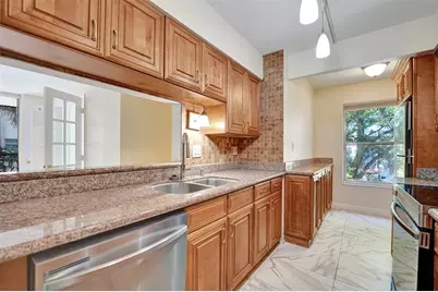 777 S Federal Hwy, Unit #Rp-217, Pompano Beach, FL 33062 - Photo 13