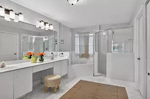 10912 NW 69th St, Doral, FL 33178 - Photo 23