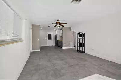 642 SW 11th St, Hallandale Beach, FL 33009 - Photo 5