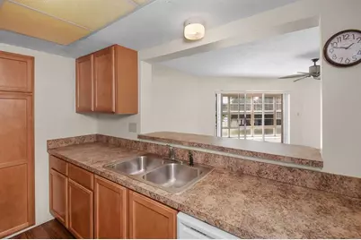 3254 SE Aster Ln, Unit #J240, Stuart, FL 34994 - Photo 21