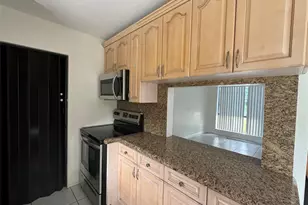 6101 NW 18th St, Margate, FL 33063 - Photo 11