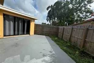 6101 NW 18th St, Margate, FL 33063 - Photo 21