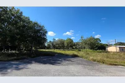 340 N Jinete Street, Clewiston, FL 33440 - Photo 1