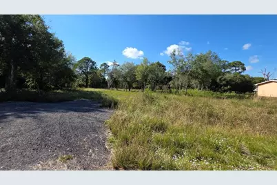 340 N Jinete Street, Clewiston, FL 33440 - Photo 11