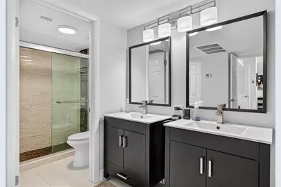 209 N Fort Lauderdale Beach Blvd, Unit #7D, Fort Lauderdale, FL 33304 - Photo 17