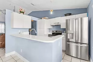 844 SW Jaslo Ave, Port Saint Lucie, FL 34953 - Photo 11