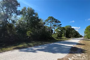 685 N Willow St, Clewiston, FL 33440 - Photo 17