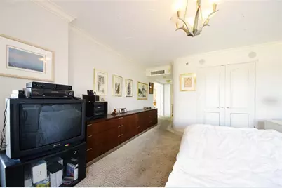 2480  Presidential Way, Unit #1004, West Palm Beach, FL 33401 - Photo 21