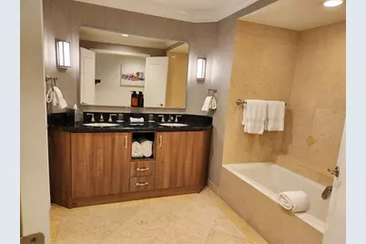 601 N Ft Lauderdale Bch Blvd, Unit #1116, Fort Lauderdale, FL 33304 - Photo 5