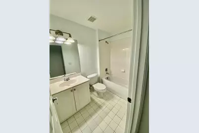8720  Cypress Walk Ct, Unit #8720, Tamarac, FL 33321 - Photo 29