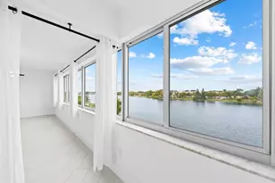 877 NE 195th St, Miami, FL 33179 - Photo 5