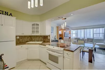 3300 NE 36th St, Unit #1011, Fort Lauderdale, FL 33308 - Photo 21
