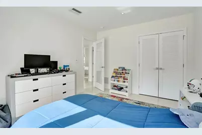 2514  Yacht Club Blvd, Fort Lauderdale, FL 33304 - Photo 13